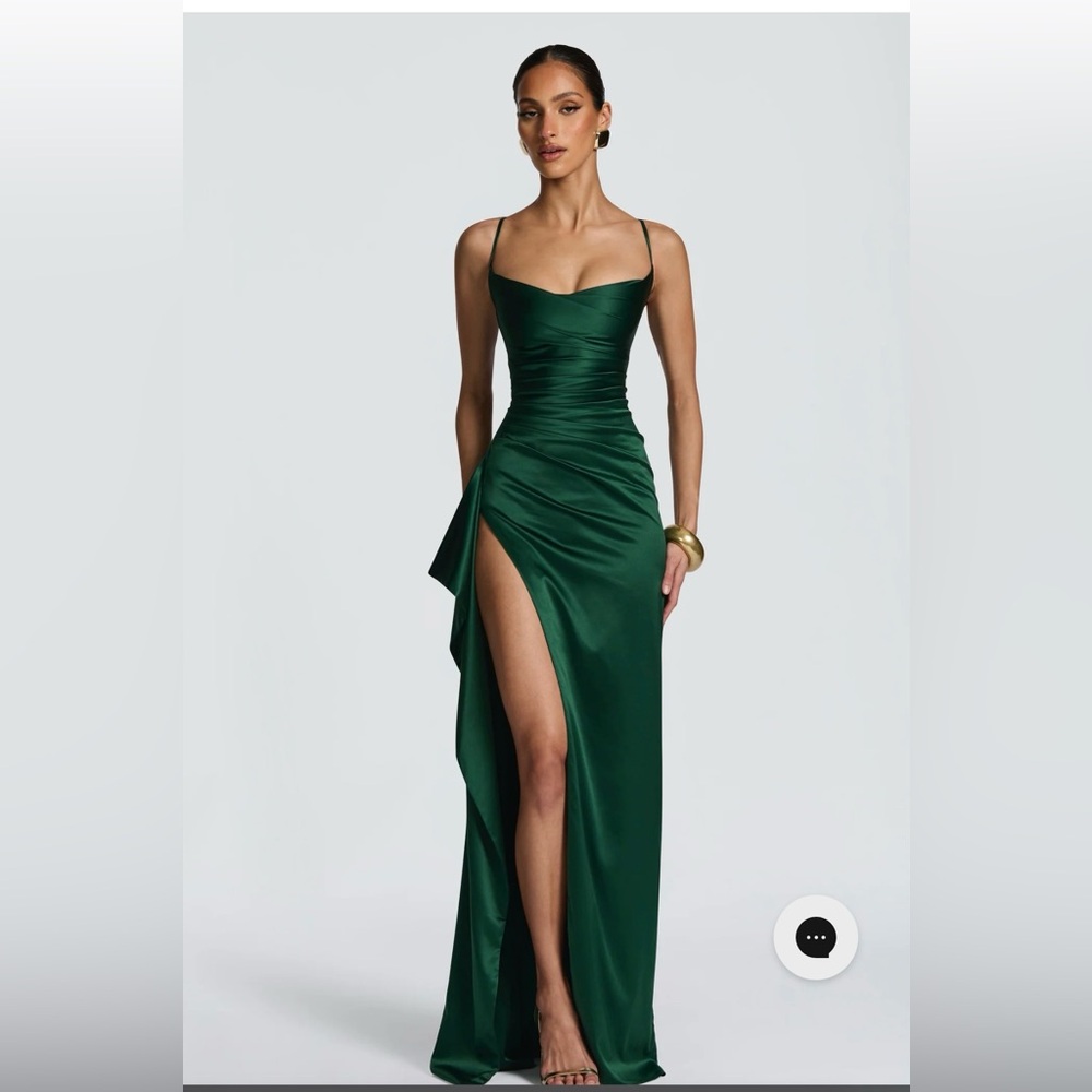 NWOT Babyboo Helen Emerald Satin Maxi Dress